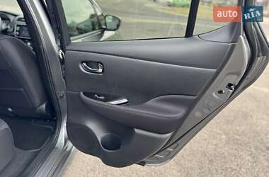 Хэтчбек Nissan Leaf 2020 в 