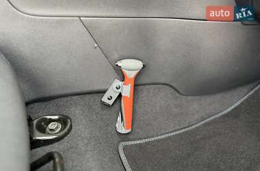 Хэтчбек Nissan Leaf 2020 в 