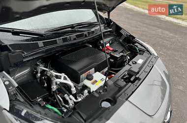 Хэтчбек Nissan Leaf 2020 в 