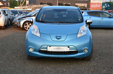 Хэтчбек Nissan Leaf 2014 в 