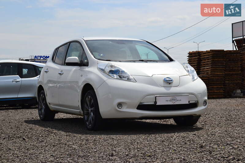 Хетчбек Nissan Leaf 2014 в Луцьку