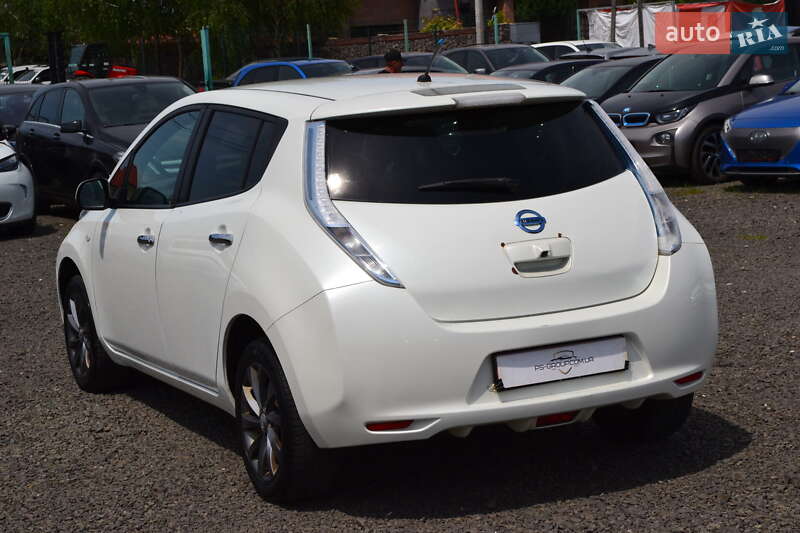 Хетчбек Nissan Leaf 2014 в Луцьку