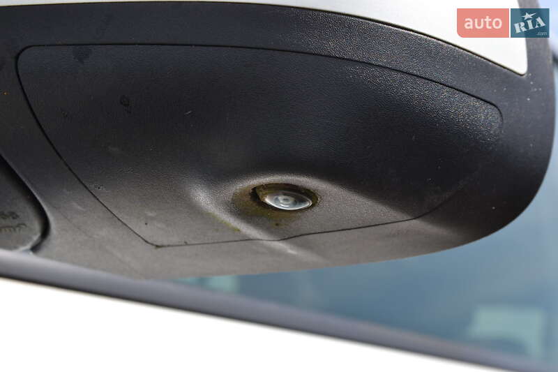 Хетчбек Nissan Leaf 2014 в Луцьку