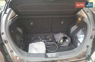 Хэтчбек Nissan Leaf 2018 в 