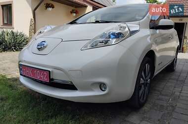 Хетчбек Nissan Leaf 2017 в 