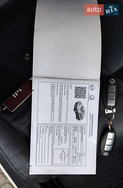 Хетчбек Nissan Leaf 2017 в 