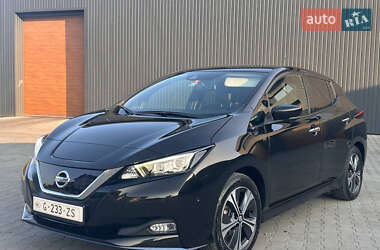 Хэтчбек Nissan Leaf 2020 в 