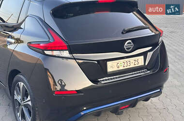 Хэтчбек Nissan Leaf 2020 в 