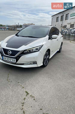 Хэтчбек Nissan Leaf 2018 в Харькове