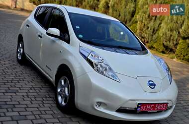 Хэтчбек Nissan Leaf 2017 в 