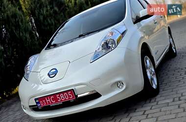 Хэтчбек Nissan Leaf 2017 в 
