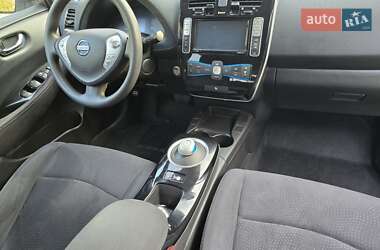 Хэтчбек Nissan Leaf 2017 в 