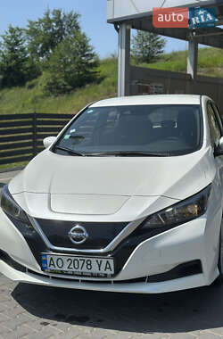 Хэтчбек Nissan Leaf 2019 в Сваляве