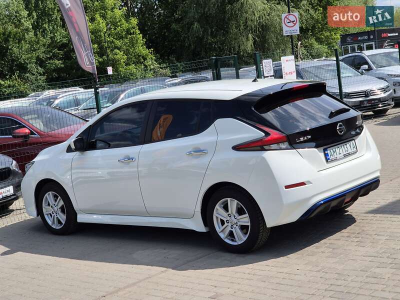 Хетчбек Nissan Leaf 2022 в Бердичеві