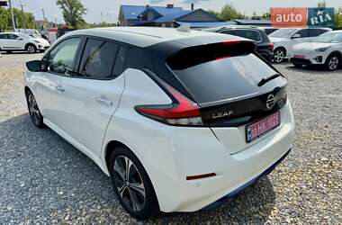 Хетчбек Nissan Leaf 2021 в 