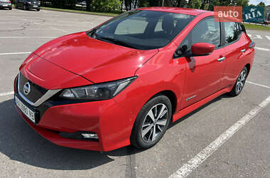 Хетчбек Nissan Leaf 2019 в Києві
