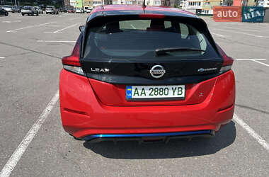 Хетчбек Nissan Leaf 2019 в Києві