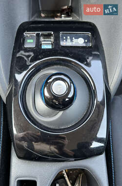 Хетчбек Nissan Leaf 2019 в Києві