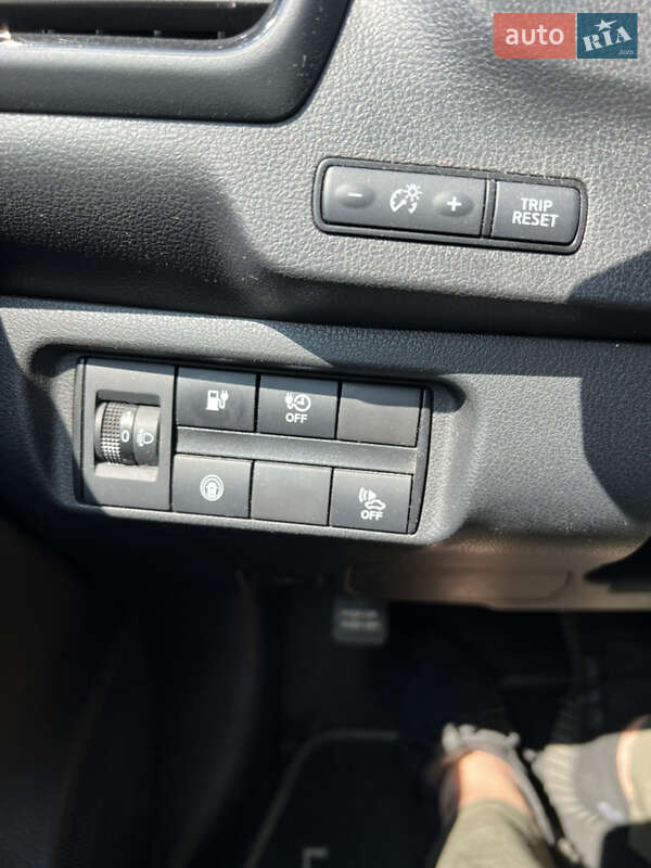 Хэтчбек Nissan Leaf 2019 в Киеве