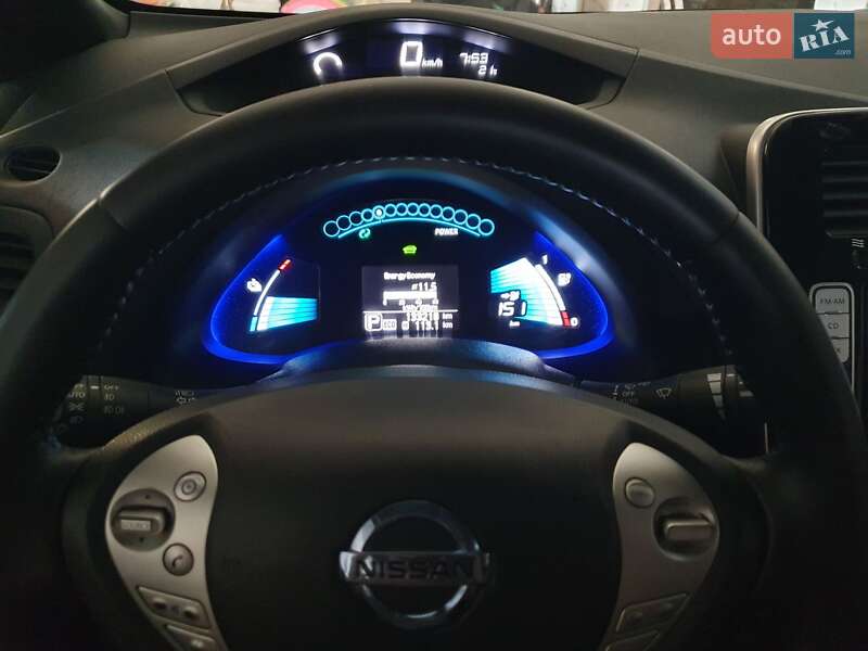 Хетчбек Nissan Leaf 2013 в Горі