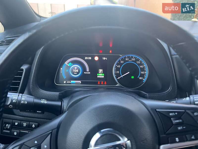 Хэтчбек Nissan Leaf 2018 в Тячеве фото 10 Хэтчбек Nissan Leaf 2018 в Тячеве