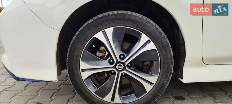 Хэтчбек Nissan Leaf 2020 в Черновцах фото 14 Хэтчбек Nissan Leaf 2020 в Черновцах
