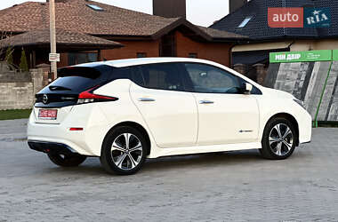 Хэтчбек Nissan Leaf 2020 в 