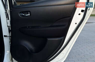 Хэтчбек Nissan Leaf 2020 в 