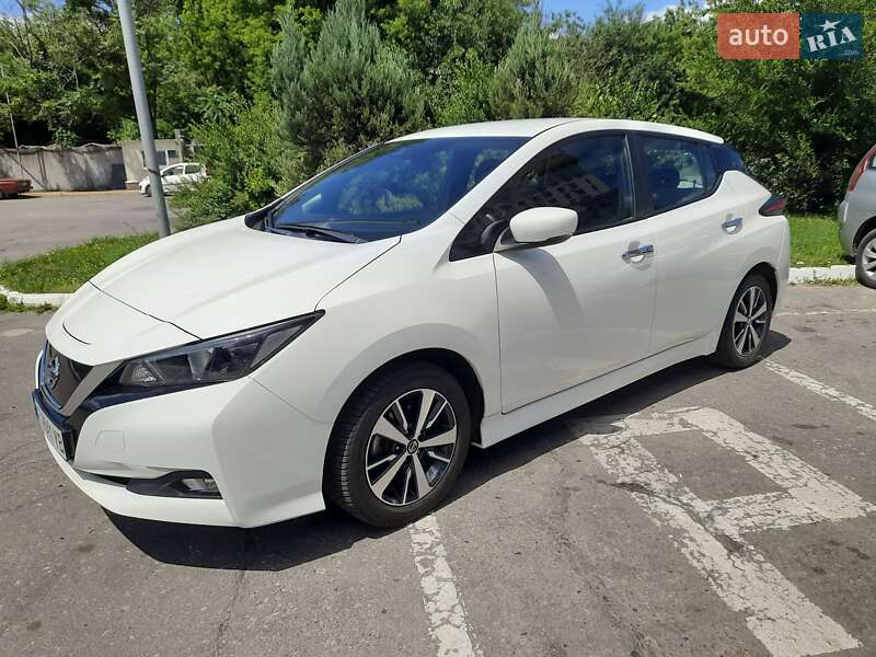 Хетчбек Nissan Leaf 2018 в Дніпрі фото 6 Хетчбек Nissan Leaf 2018 в Дніпрі
