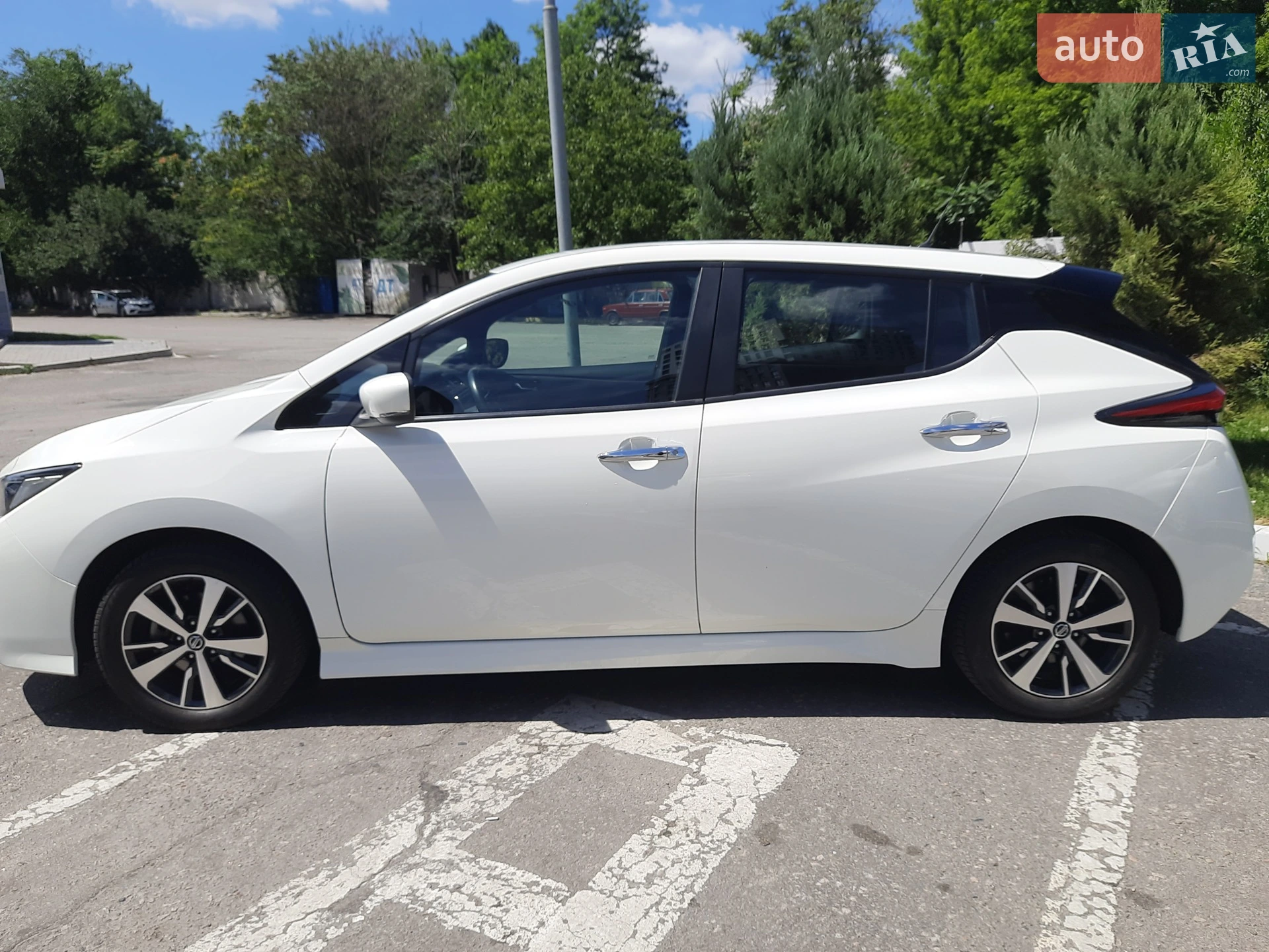 2018 Nissan Leaf - мініатюра 15