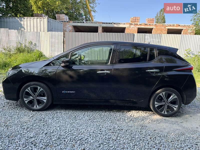Хэтчбек Nissan Leaf 2018 в Ровно