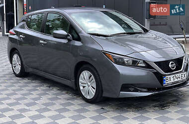 Хэтчбек Nissan Leaf 2018 в Луцке