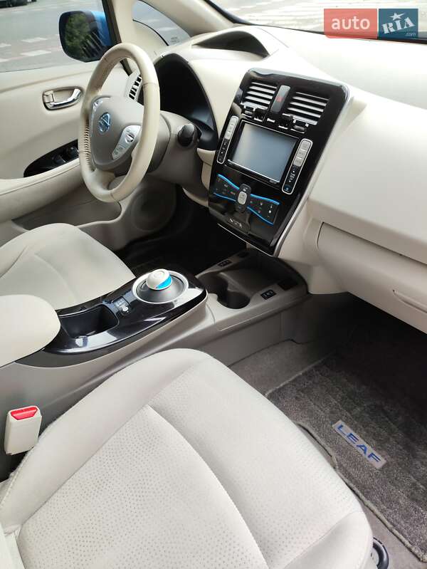 Хэтчбек Nissan Leaf 2013 в Полтаве фото 13 Хэтчбек Nissan Leaf 2013 в Полтаве