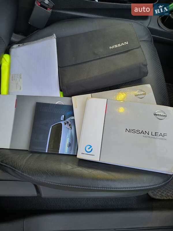 Хэтчбек Nissan Leaf 2013 в Житомире фото 17 Хэтчбек Nissan Leaf 2013 в Житомире