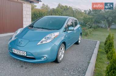 Хэтчбек Nissan Leaf 2013 в Киеве