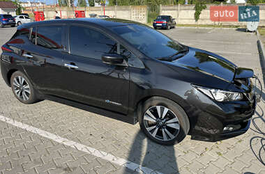 Хетчбек Nissan Leaf 2018 в Вінниці