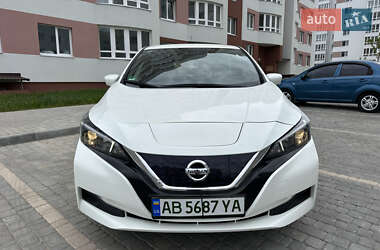 Хэтчбек Nissan Leaf 2020 в 