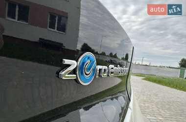 Хэтчбек Nissan Leaf 2020 в 