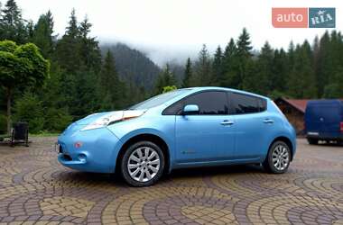 Хетчбек Nissan Leaf 2015 в Стрию