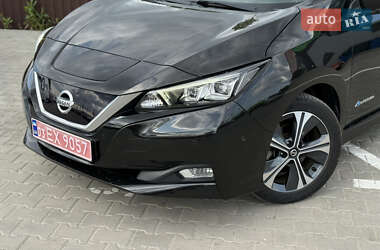 Хэтчбек Nissan Leaf 2018 в Виннице