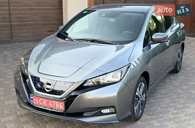 Хетчбек Nissan Leaf 2020 в 