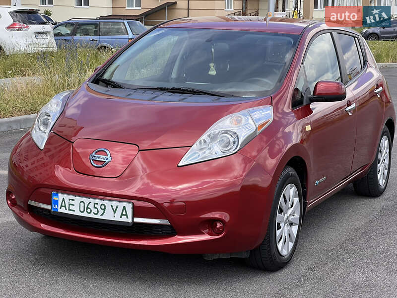 Nissan Leaf 2014
