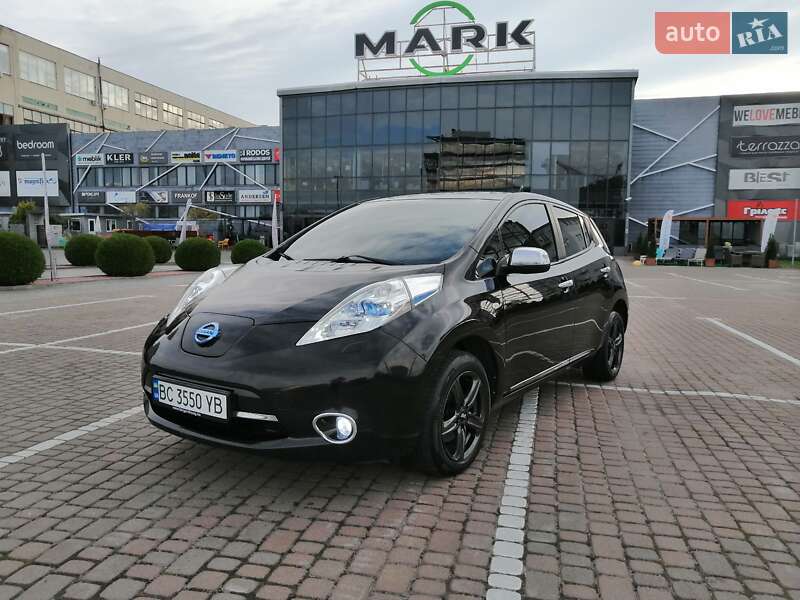 Хетчбек Nissan Leaf 2013 в Львові