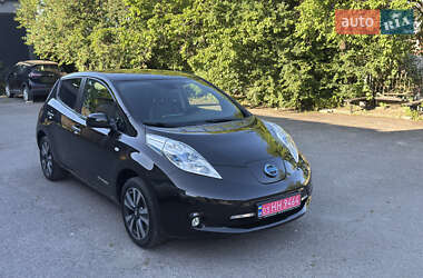 Хетчбек Nissan Leaf 2015 в Тернополі