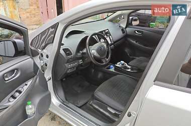 Хэтчбек Nissan Leaf 2017 в Житомире