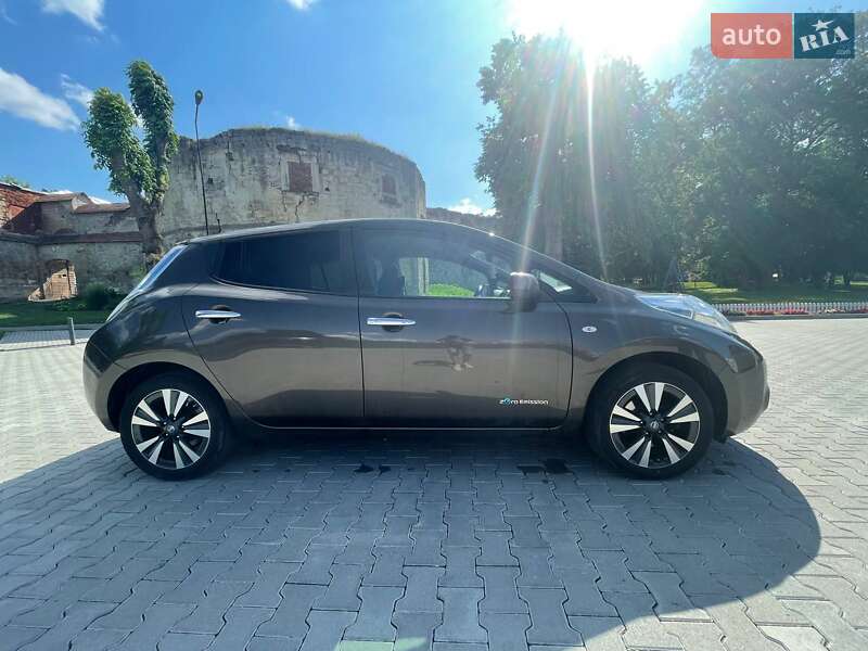 Хетчбек Nissan Leaf 2016 в Бережанах фото 20 Хетчбек Nissan Leaf 2016 в Бережанах