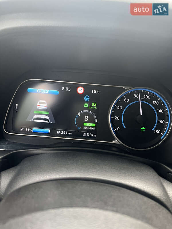 Хэтчбек Nissan Leaf 2018 в Виннице фото 25 Хэтчбек Nissan Leaf 2018 в Виннице