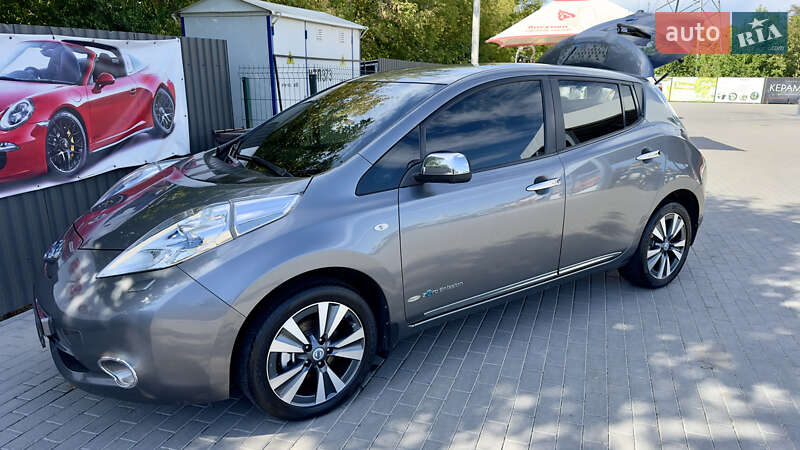 Nissan Leaf 2014