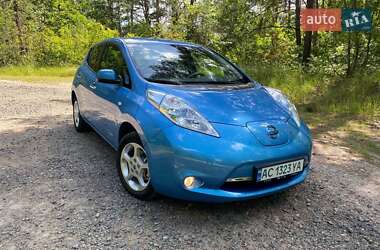 Хэтчбек Nissan Leaf 2011 в Ковеле