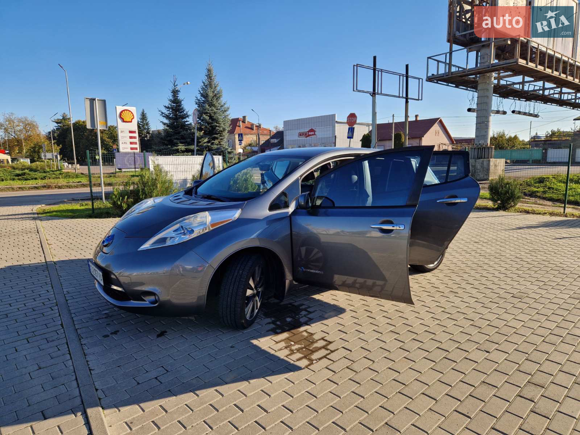 2017 Nissan Leaf - мініатюра 10